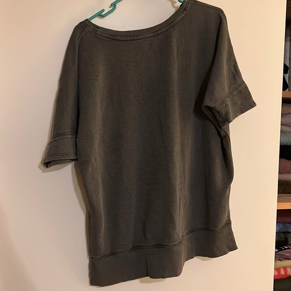 Sweatshirt - Picture 5 of 5